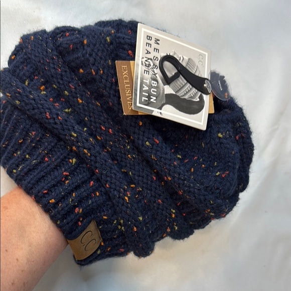 C.C Exclusives, Adult Navy Beanie with Multicolor Speckles, hole for bun, NWT - Picture 8 of 9